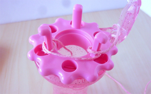 リリアンでアクセサリーの作り方。ラップブレスレットを作ろう！