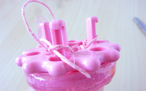 リリアンでアクセサリーの作り方。ラップブレスレットを作ろう！