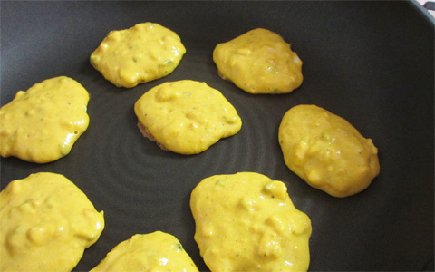 栄養満点！ 安心おやつ　砂糖・ベーキングパウダー不使用のふんわりパンケーキ（食で心を育む Vol.2）