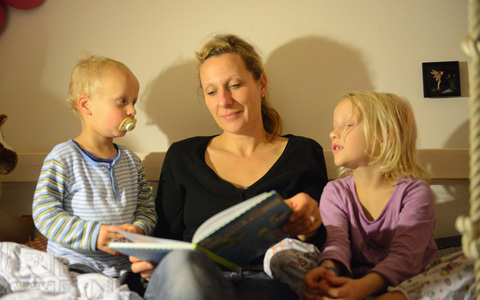 香りで子供の想像力が高まる、絵本を読む時におすすめのアロマ