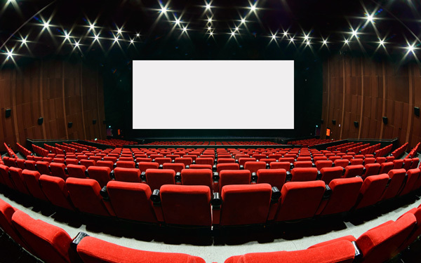 映画は映画館で観たいママに！　子連れ映画鑑賞ができるシアターは？