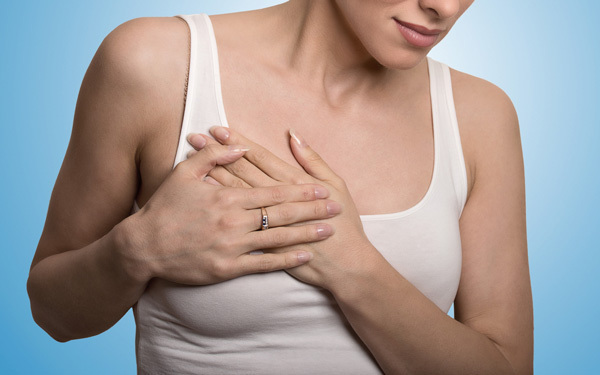 母乳がつまる原因は食べ物ではない！ 乳腺炎の予防法の3ステップ