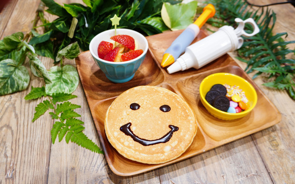 広尾でママ会をするなら！　ヘルシーメニューが多くオムツ替え設備あり「ALOHA TABLE natural」