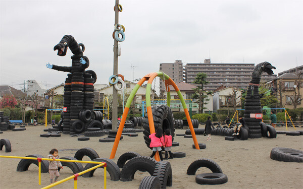 大田区の遊び場スポット「タイヤ公園」のおもしろさって？
