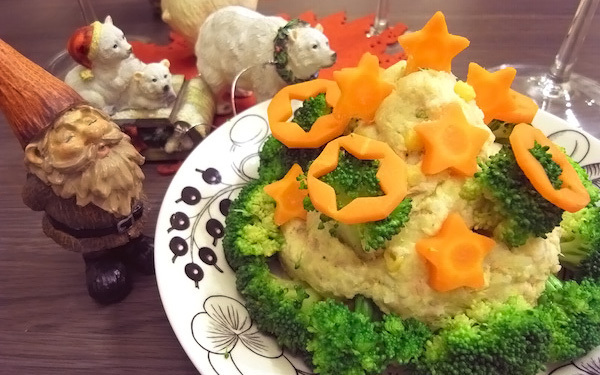 子どもと一緒に飾りつけ！　クリスマスツリー風ポテトサラダ