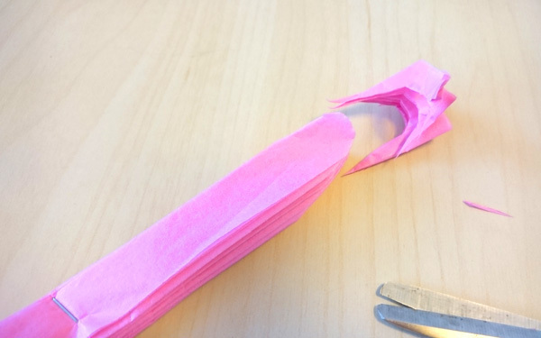 ひと手間でワンランク上のお花ができる！　卒園・卒業・入学シーズンにおすすめのお花紙の使い方