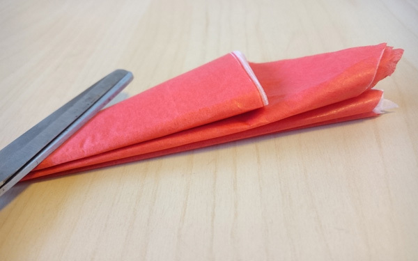 ひと手間でワンランク上のお花ができる！　卒園・卒業・入学シーズンにおすすめのお花紙の使い方