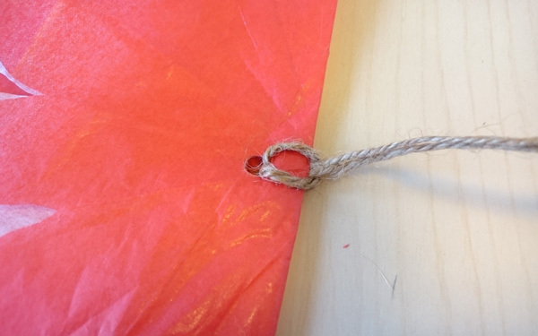 ひと手間でワンランク上のお花ができる！　卒園・卒業・入学シーズンにおすすめのお花紙の使い方