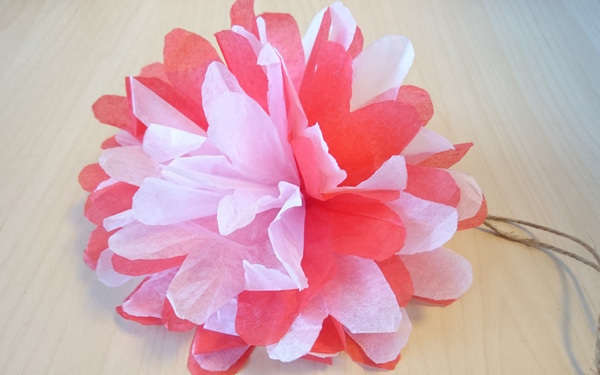 ひと手間でワンランク上のお花ができる！　卒園・卒業・入学シーズンにおすすめのお花紙の使い方