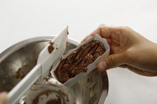 アレルギーの子のバレンタインに　「米粉ガトーショコラ」の時短レシピ