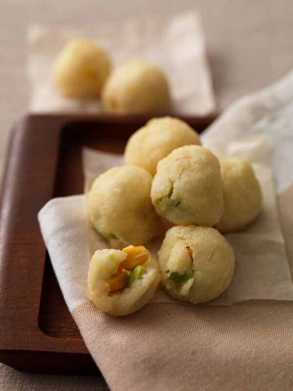 コーンと枝豆で子どもウケ抜群！　おつまみにもなる「ポンデケージョ」のつくり方