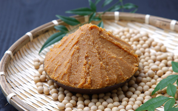 話題の食育「手作り味噌」に挑戦！　味噌作りは寒仕込みがベストです（食で心を育む Vol.12）