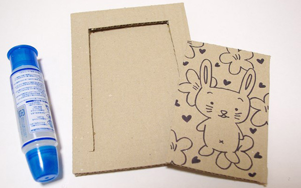 「今だけ、静かにして！」手先で遊べる音の出ない手作りおもちゃって？