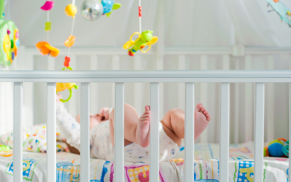 一緒に寝ないは当たり前　日本と違うアメリカの子育て方法