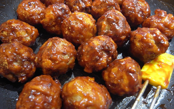 レンコンの歯ごたえがおいしい！　お弁当にも役立つレンコンミートボール