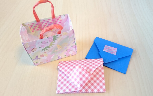 折り紙で贈り物に簡単一工夫！お手紙の封筒やおままごとにも