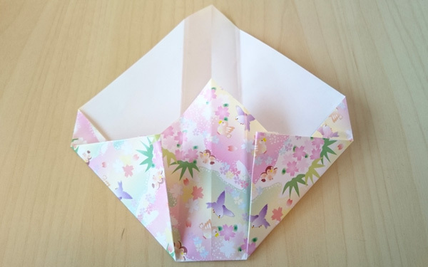 折り紙で贈り物に簡単一工夫！お手紙の封筒やおままごとにも