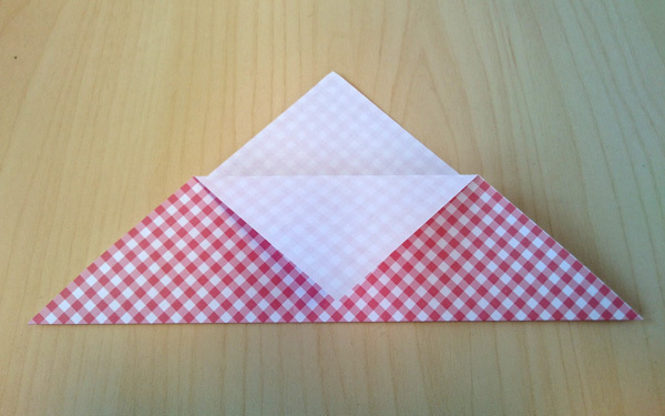 折り紙で贈り物に簡単一工夫！お手紙の封筒やおままごとにも