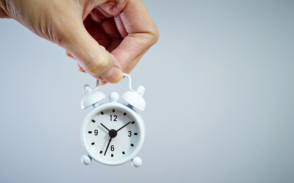 平日だけじゃなく休日まで!?　子どもの不規則な生活は将来に関わる（前編）