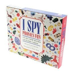 Scholastic I Spy Phonics Fun Box Set with Flashcards & CD・パッケージ写真