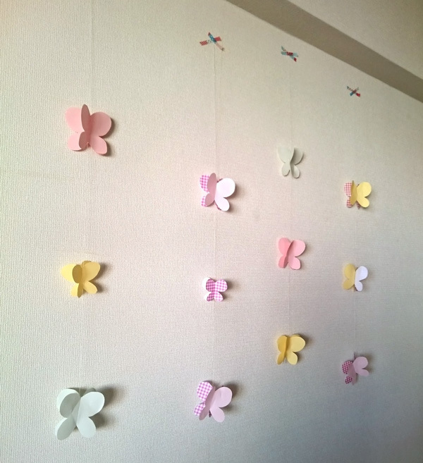 ちょうちょの壁面装飾の作り方。子どもと一緒に作って飾ろう！