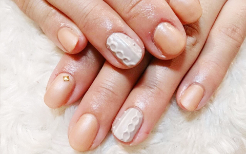 新しくてカワイイ！　おしゃれ女子必見、マットネイル＆ニットネイル