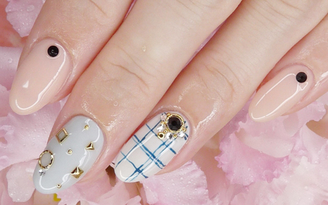 思わずカワイイ！　2014年秋冬トライしたい、チェック柄ネイル