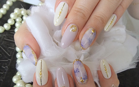 これ、若作り？　大人女子がしたい上品な指先とは