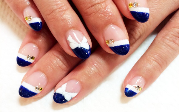 クリスマス・・もう“淋しい女”は卒業！男性が好む女性のタイプ別「男ウケネイル１０選」