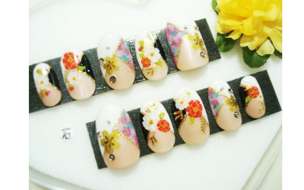 一生に一度の大切な思い出に！着物にぴったり「成人式ネイル」10選