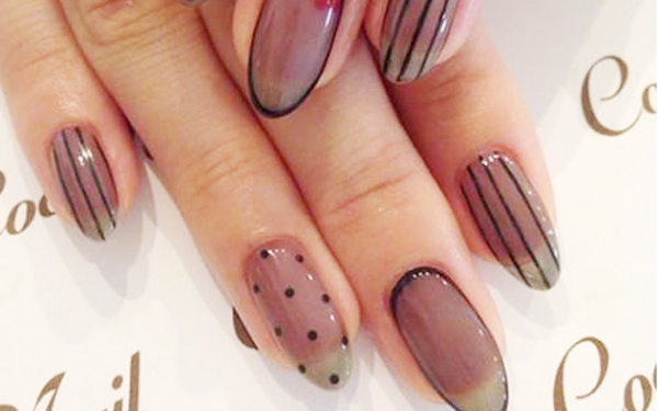 お色気UP、セクシーな指先の作り方