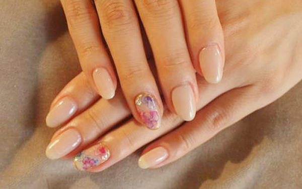 男が思うブスな指先、かわいい指先