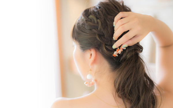 春はヘアアレンジで可愛くイメチェン！最旬ポニーテールヘアカタログ