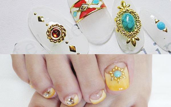 夏の定番人気！ターコイズをあしらったモロッコネイルが大人可愛い