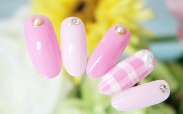 【2015年6月29日】今日のラッキーカラーはどれ？12星座別ラッキーネイルカタログ