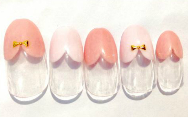 風水で開運！リボンモチーフの今ドキネイルで恋愛運アップ