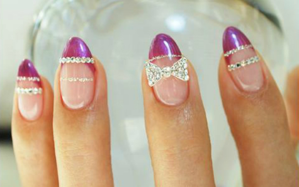 風水で開運！リボンモチーフの今ドキネイルで恋愛運アップ