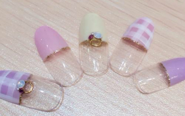 2016年のラッキーカラーは？運気を上げる開運ネイル☆