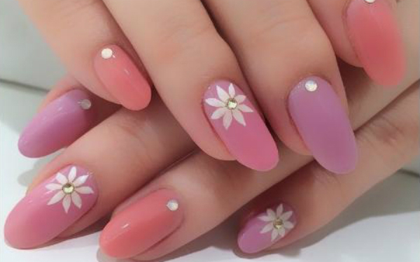 2016年も大流行☆マットな質感ネイルで大人カワイイを実現！