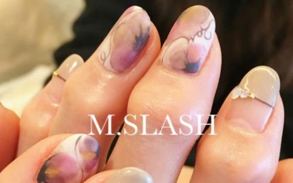 花柄ネイルでひと足先に春気分☆注目のフラワーネイル5選