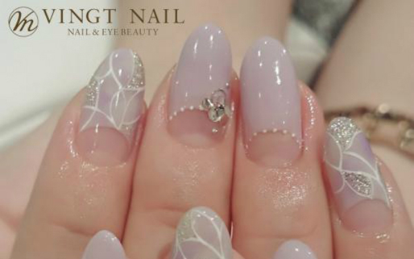 定番「フレンチネイル」こそアレンジが存分に楽しめる☆あなた好みのデザインは？