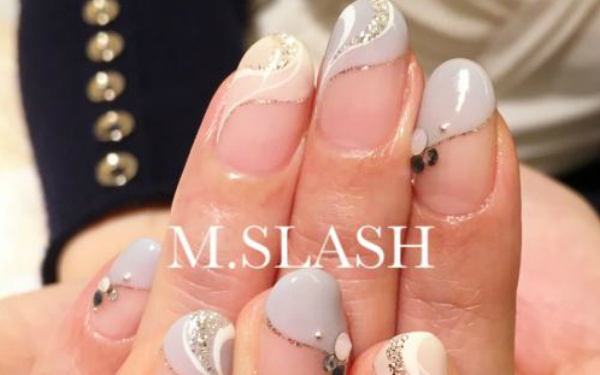 爽やかな青空に映える！今季注目の「初夏ネイル」5選