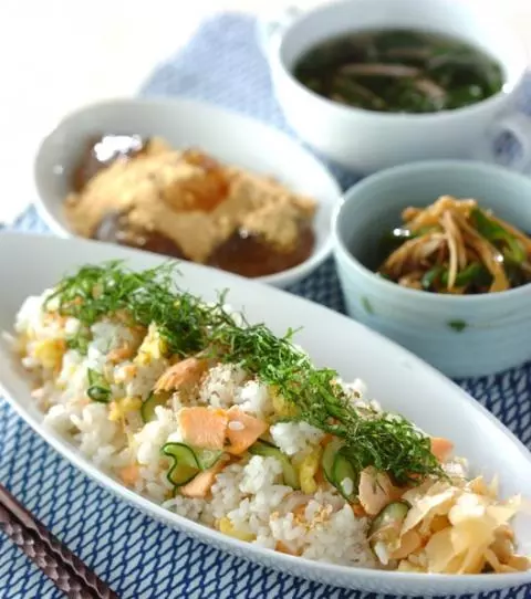 今日の献立は 塩鮭のさっぱり混ぜ寿司 E レシピ 料理のプロが作る簡単レシピ 1 1ページ