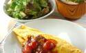 今日の献立は「オムレツのトマトソースがけ」