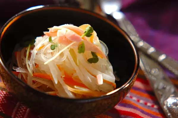 彩り春雨サラダ