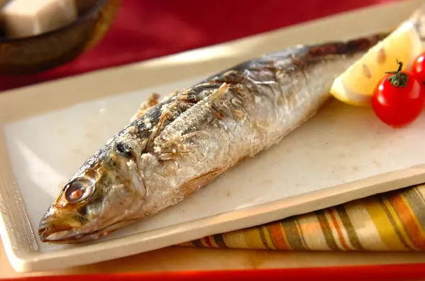 アジの塩焼き