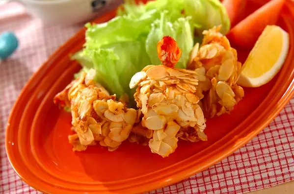 エビのアーモンド衣揚げ
