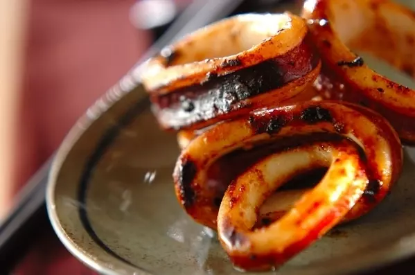 塩麹漬けイカのしょうゆバターソテー