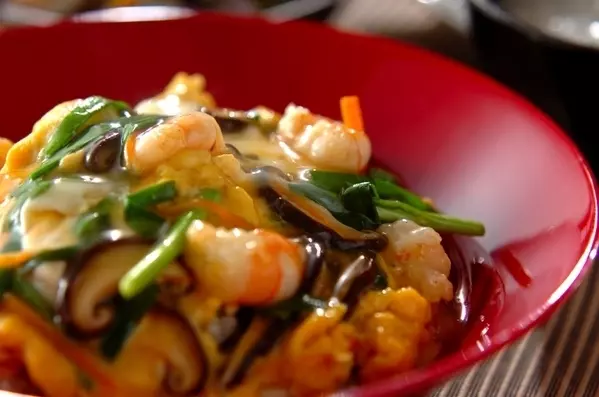 具だくさんあんかけニラ玉