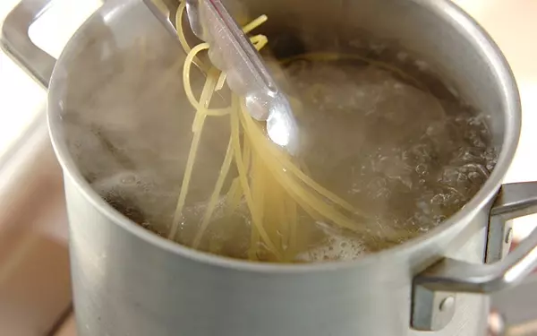 香りよし、味よし、夏の定番!「大葉のバターしょうゆパスタ」